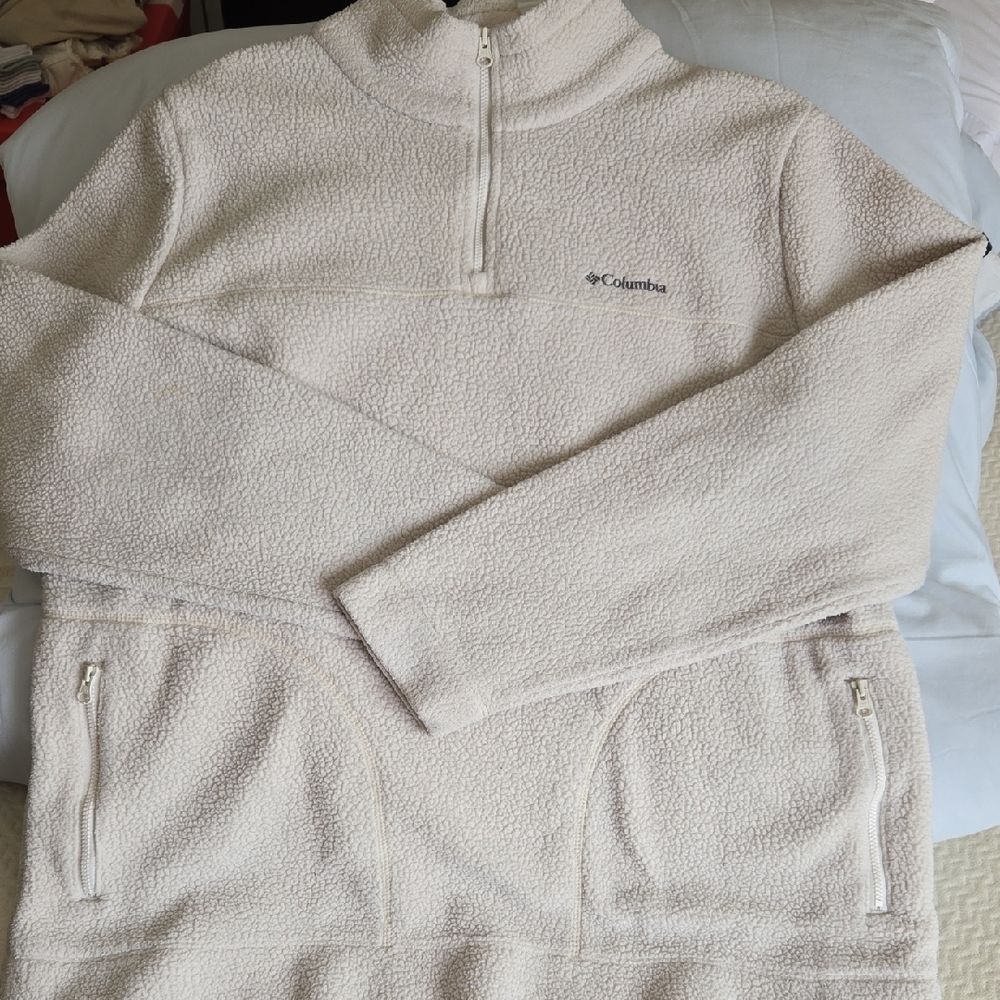 Columbia Women’s Cream Sherpa Zip Pullover